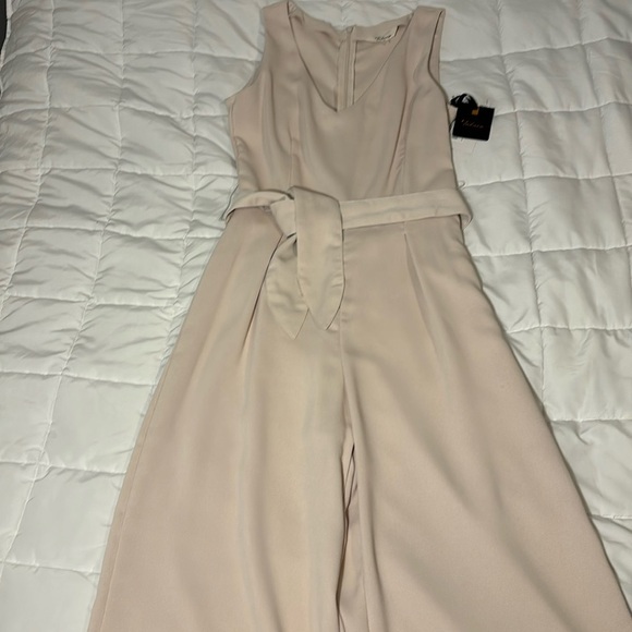 Takara Off White Wide-Leg Jumpsuit Size 5 - Picture 2 of 15